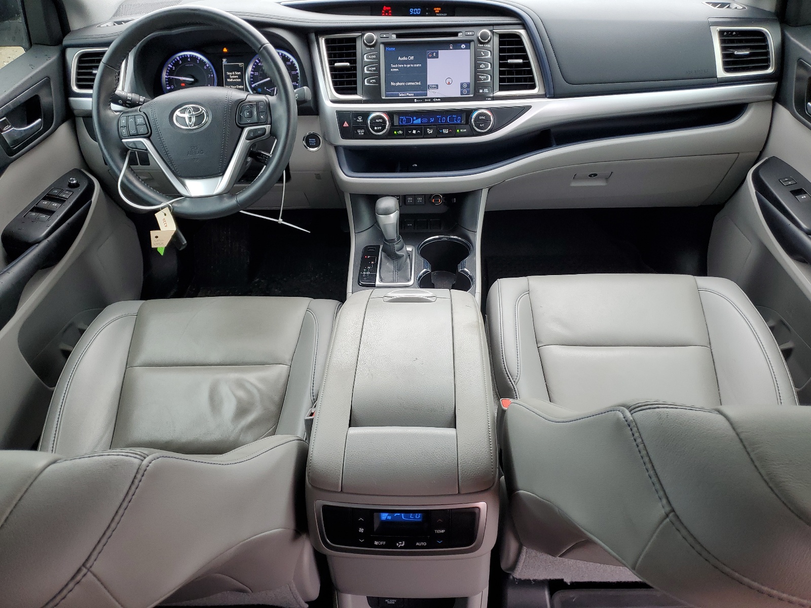 5TDKZRFH3KS332692 2019 Toyota Highlander Se