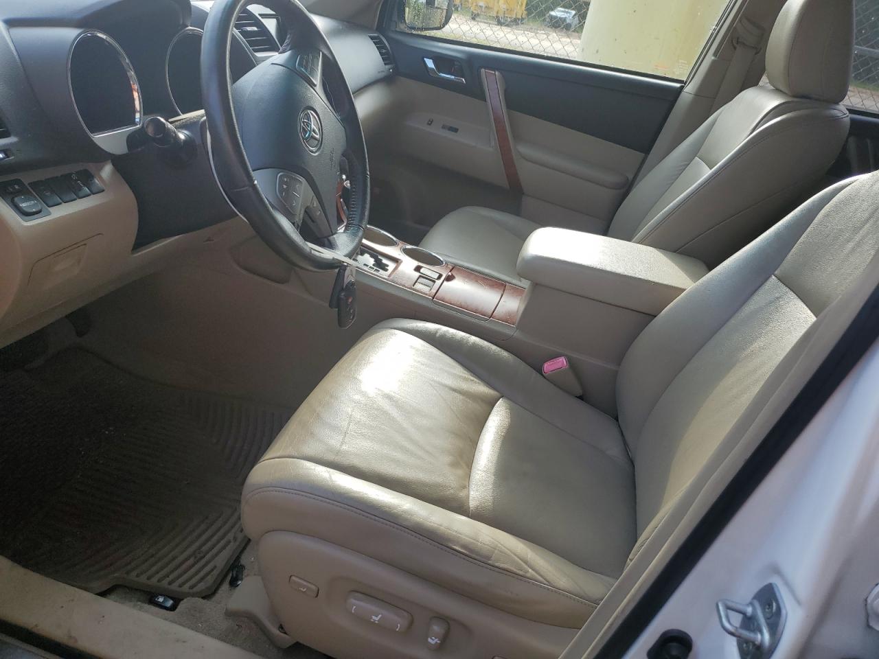 2009 Toyota Highlander Limited VIN: JTEDS42A092080440 Lot: 64997624