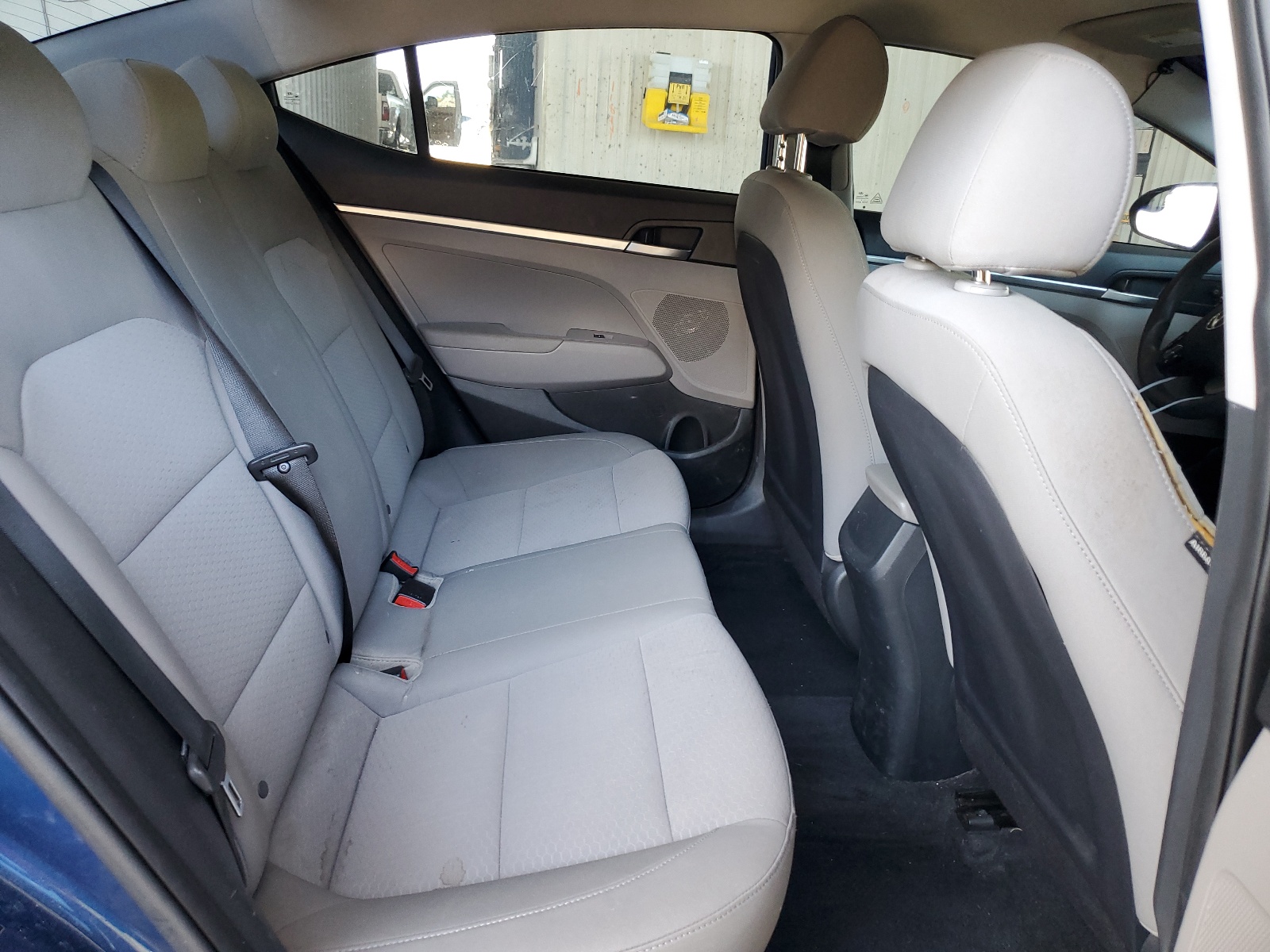 2019 Hyundai Elantra Se vin: 5NPD74LF4KH485446