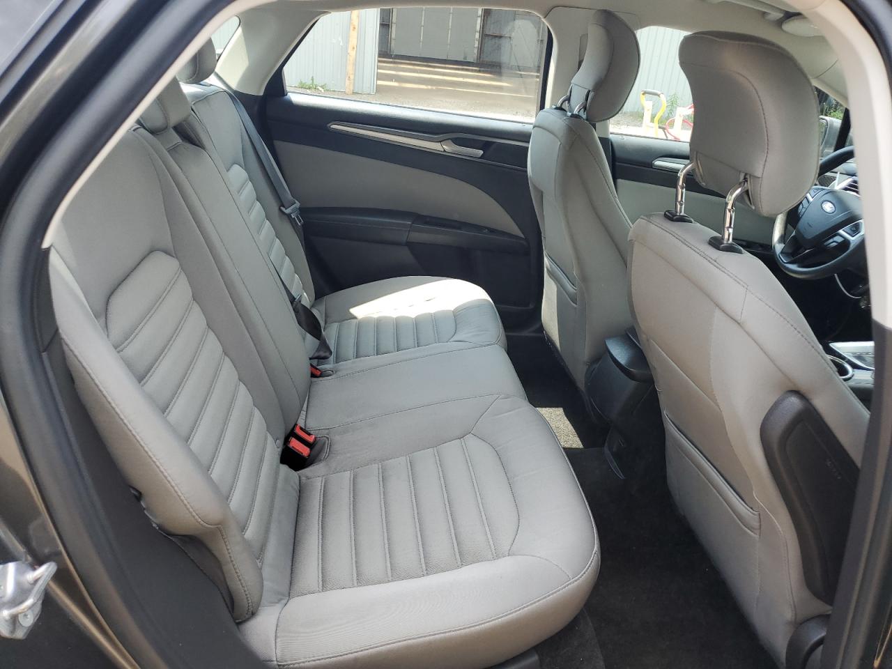2015 Ford Fusion - Image 10