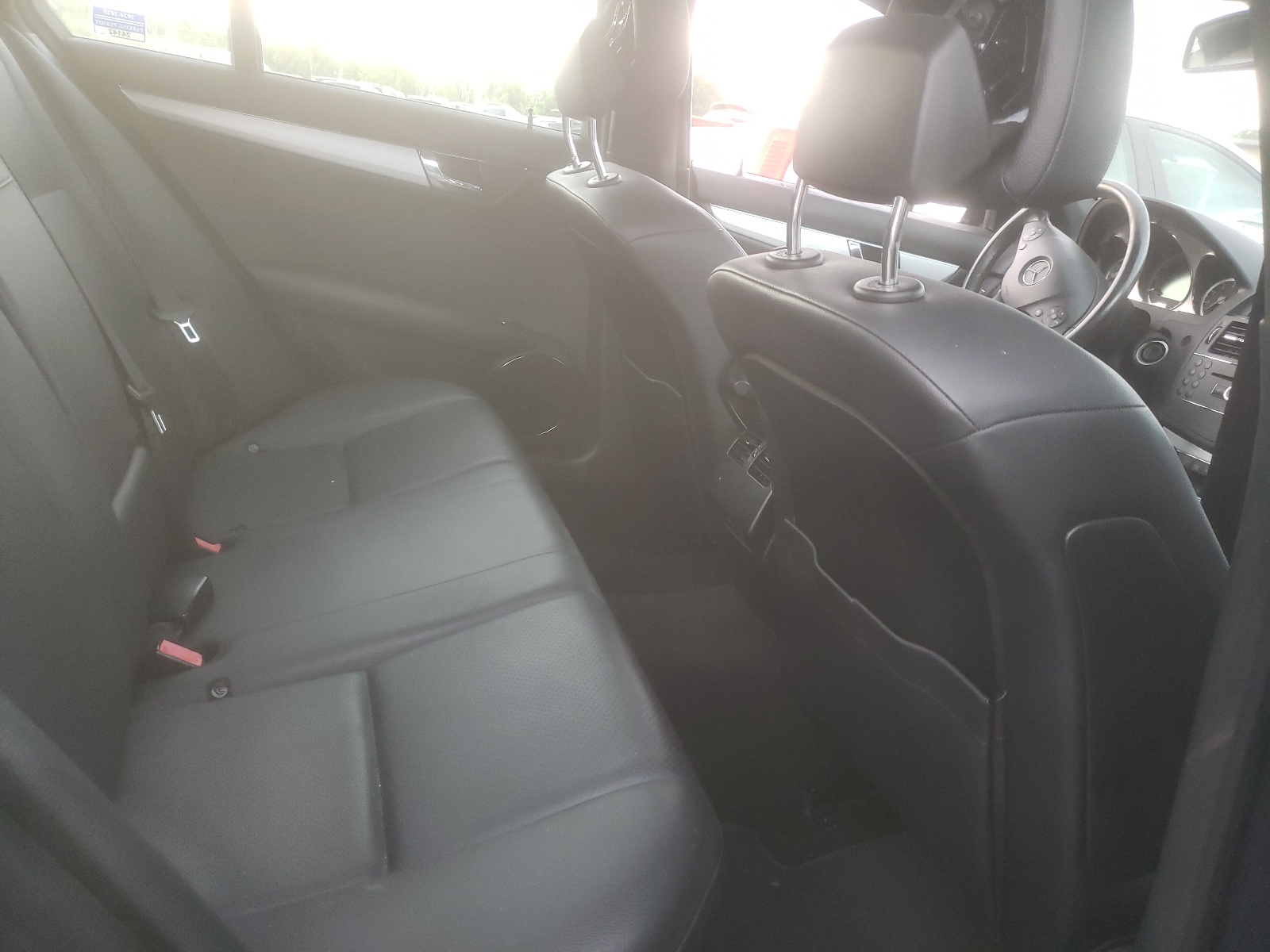 WDDGF5EB8AF496917 2010 Mercedes-Benz C 300