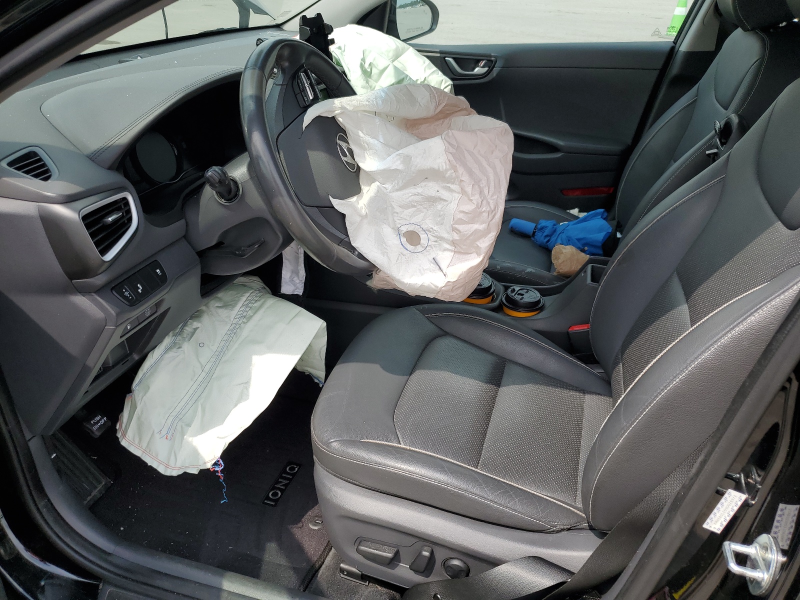 KMHC85LC0HU028972 2017 Hyundai Ioniq Limited