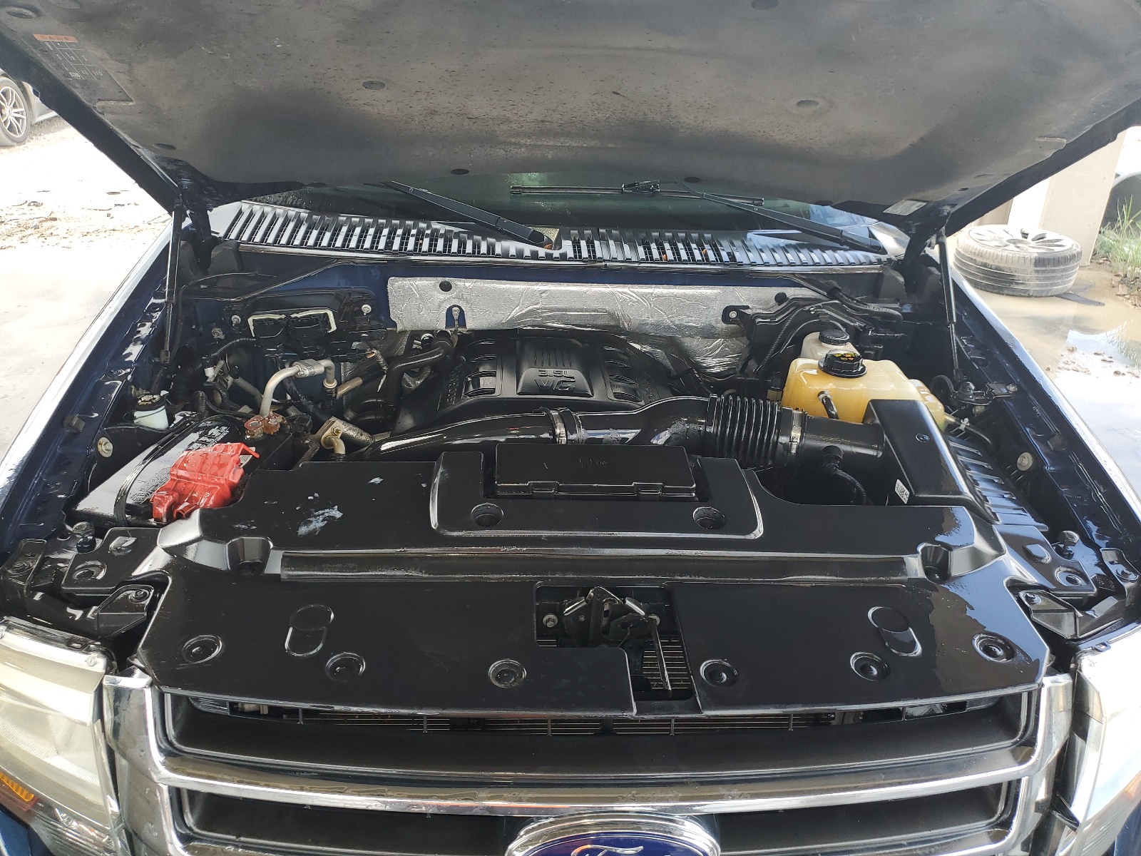 1FMJU1JT5FEF28910 2015 Ford Expedition Xlt