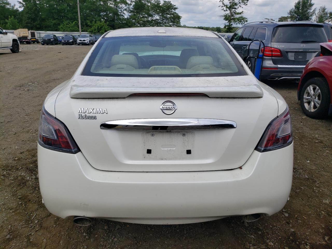 1N4AA5AP1EC493659 2014 Nissan Maxima S