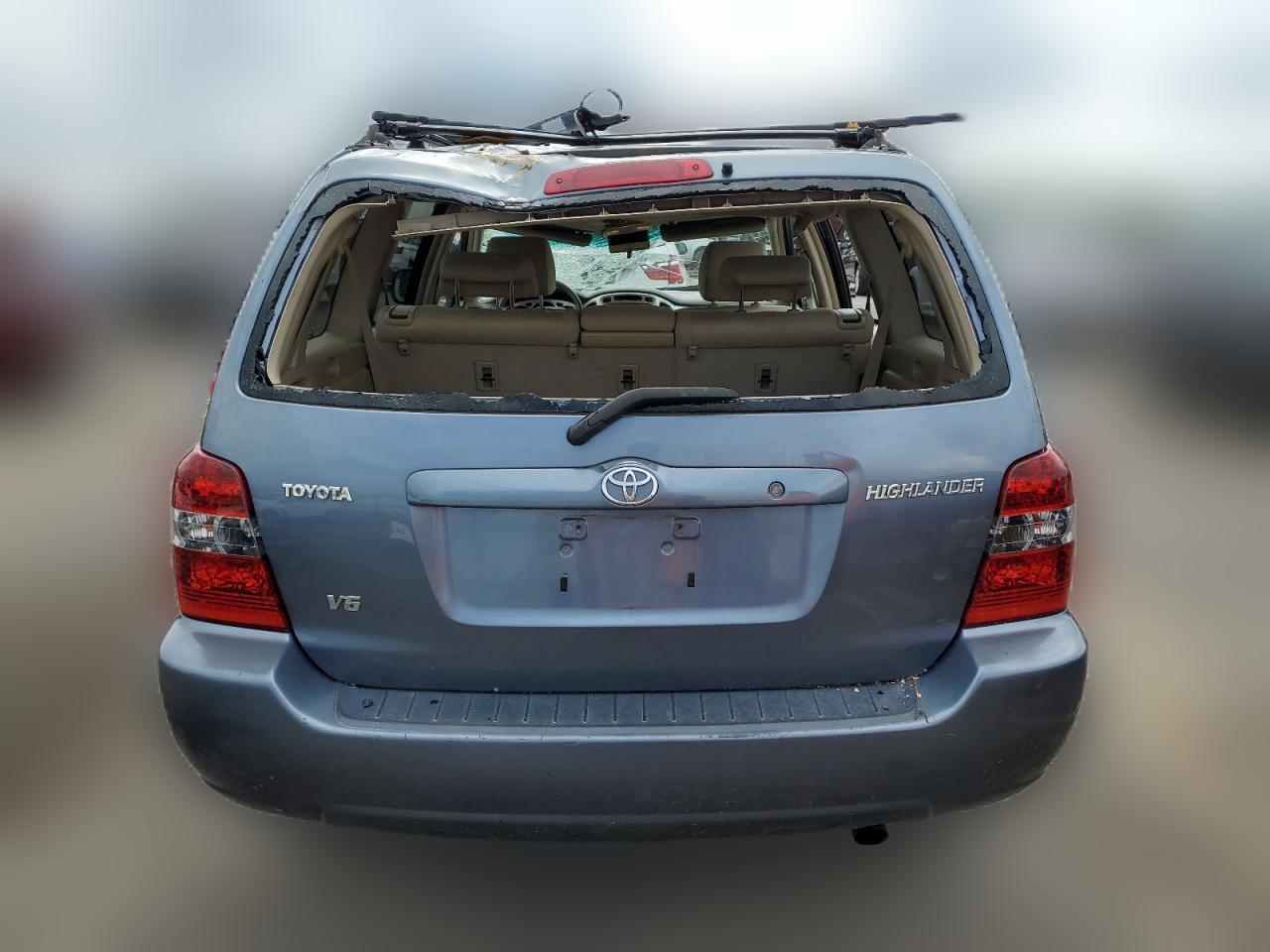 2004 Toyota Highlander Base VIN: JTEDP21A040037986 Lot: 64744474