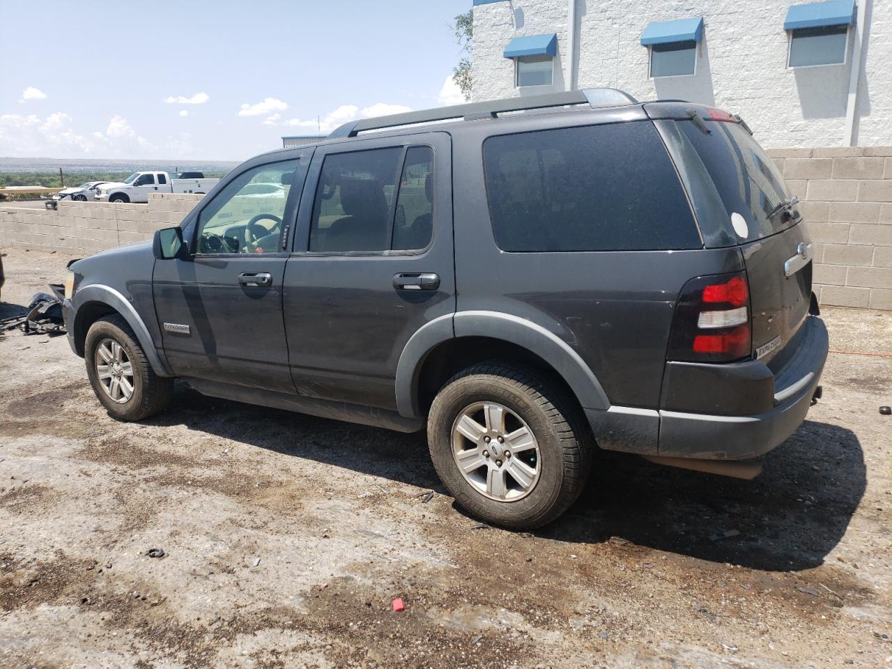 2007 Ford Explorer Xlt VIN: 1FMEU738X7UB77609 Lot: 64254054