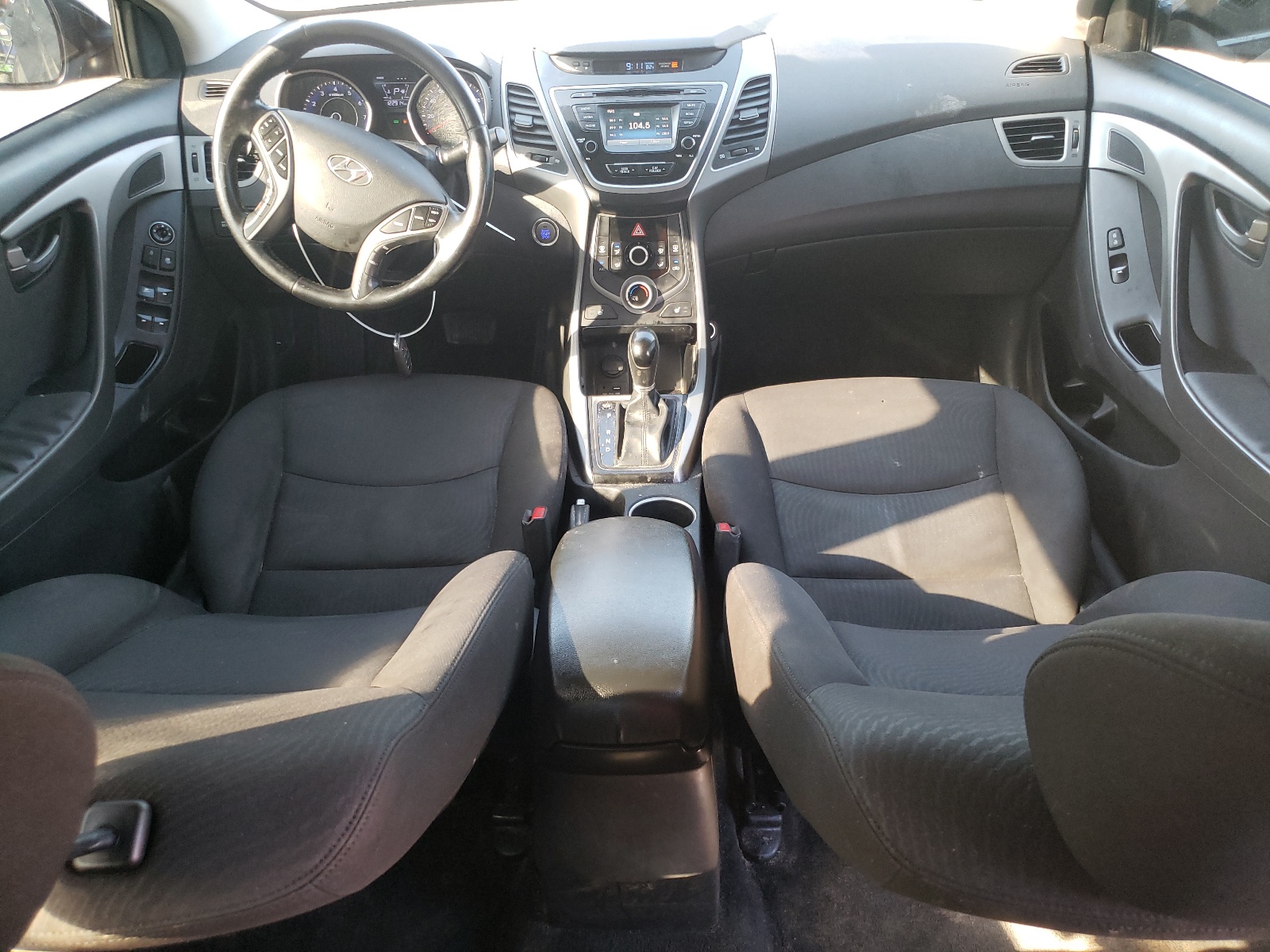 KMHDH4AE3GU635286 2016 Hyundai Elantra Se