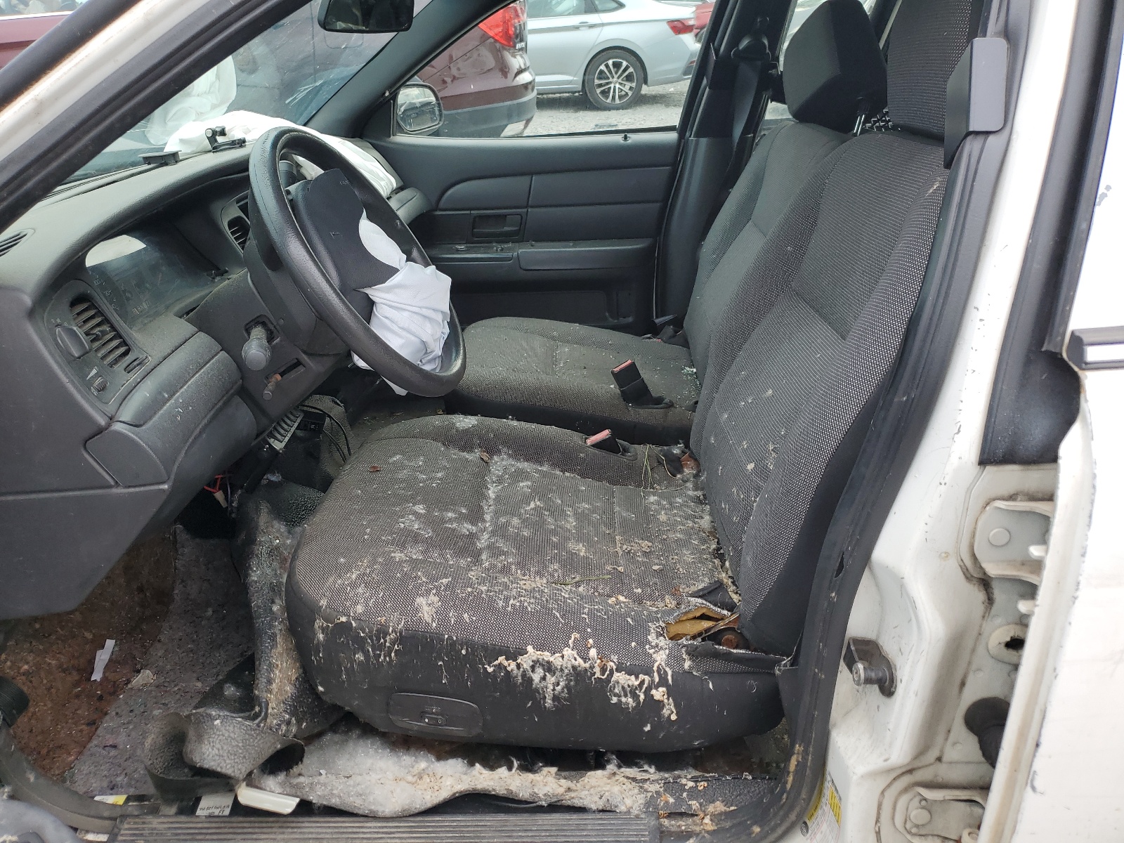 2FAHP71WX7X100926 2007 Ford Crown Victoria Police Interceptor