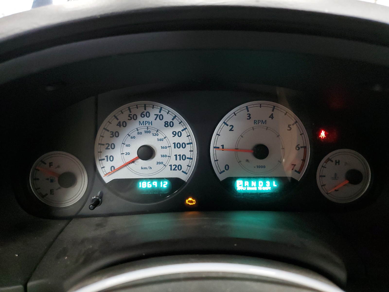 2C8GP54L95R582977 2005 Chrysler Town & Country Touring