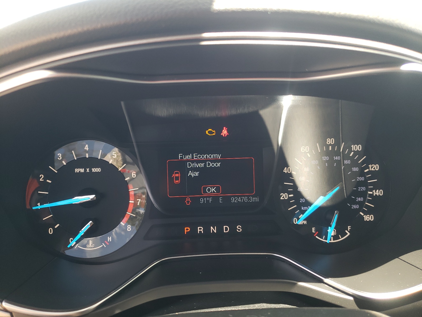 3FA6P0HDXJR129710 2018 Ford Fusion Se