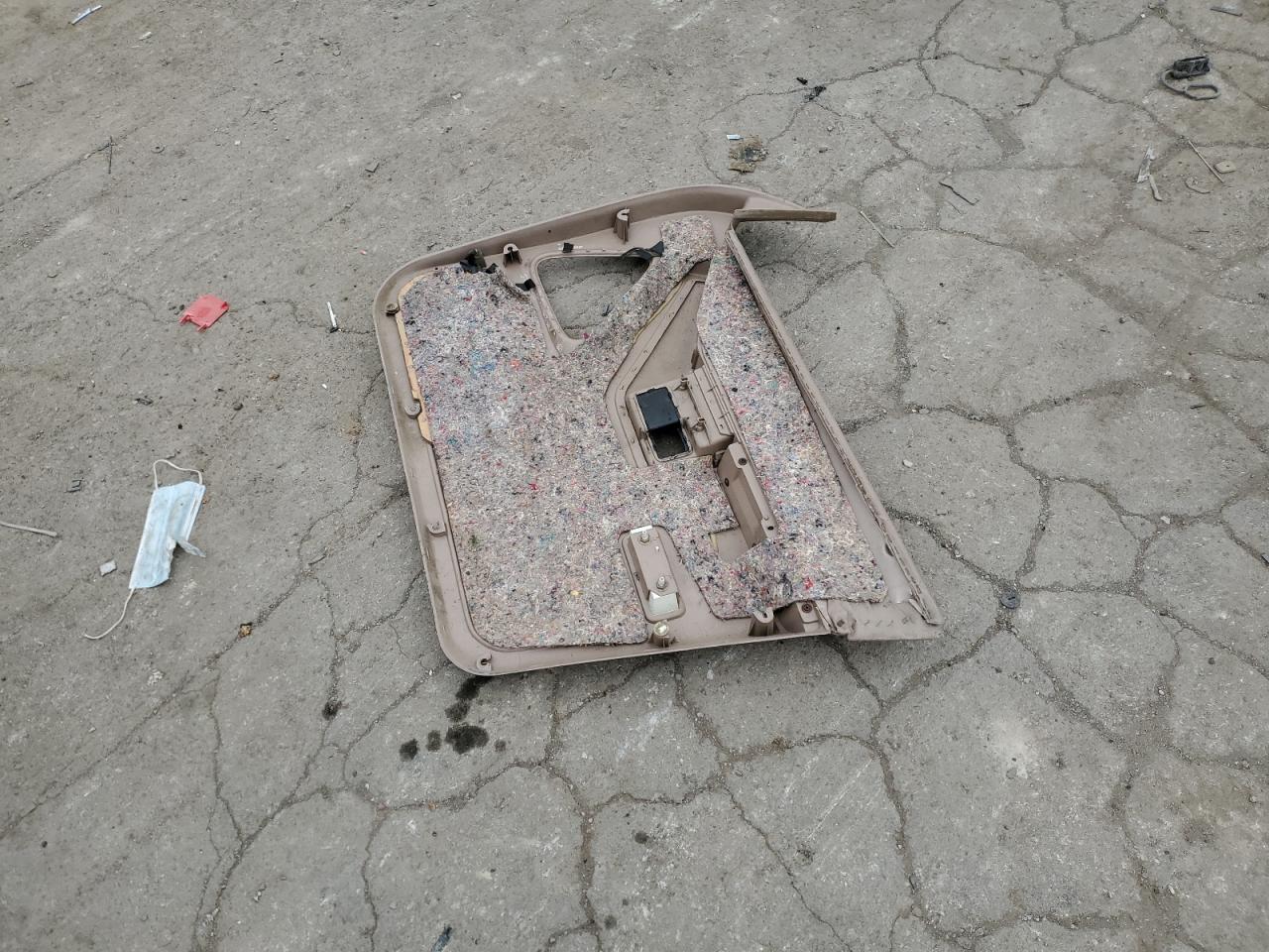 2005 Ford Expedition Xlt VIN: 1FMPU15585LB04976 Lot: 64100044