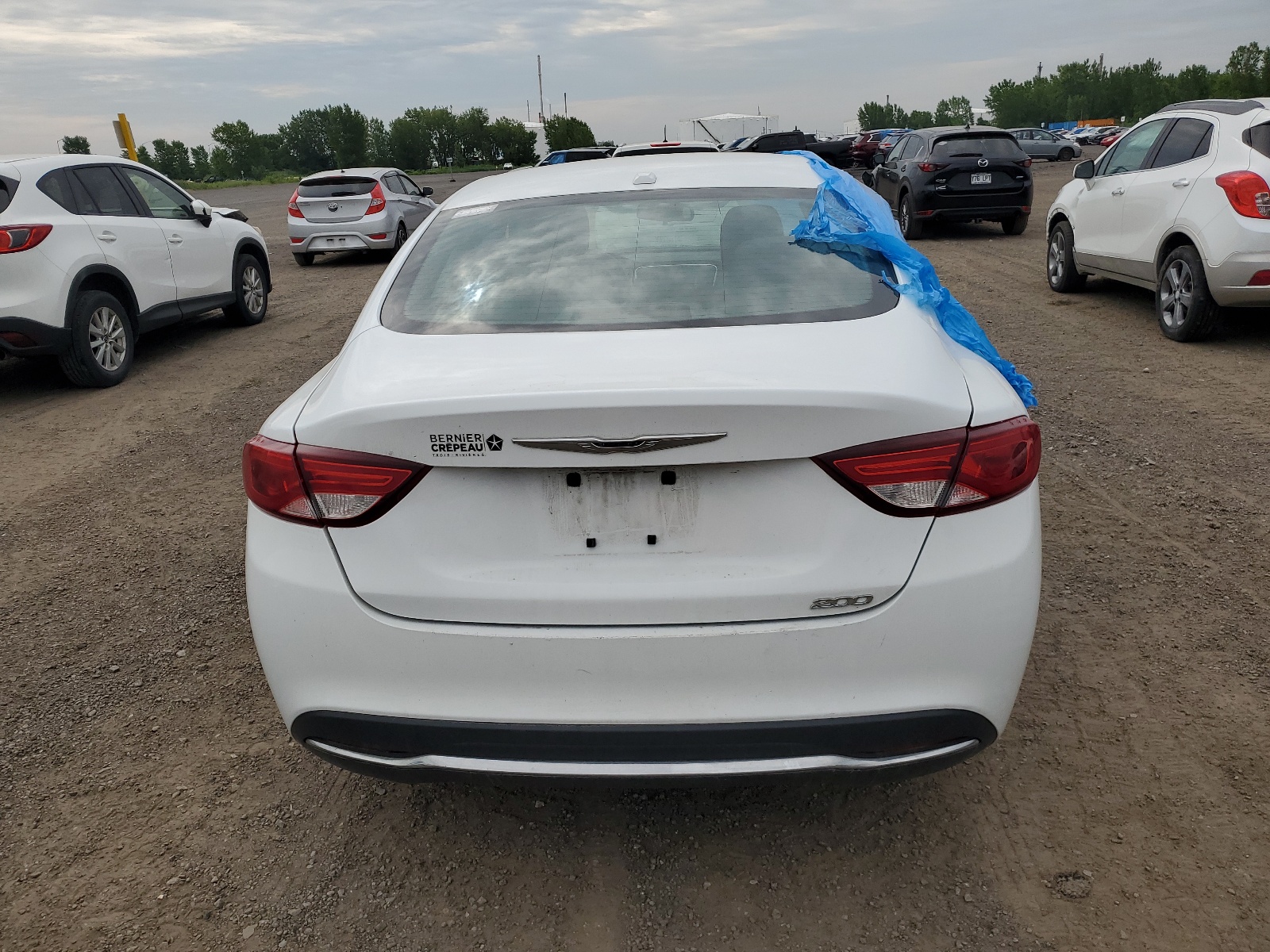 1C3CCCAB5FN731867 2015 Chrysler 200 Limited