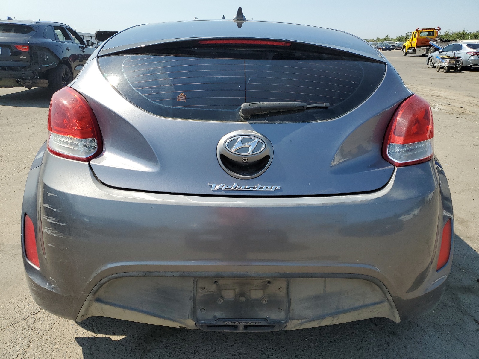 KMHTC6ADXGU261014 2016 Hyundai Veloster