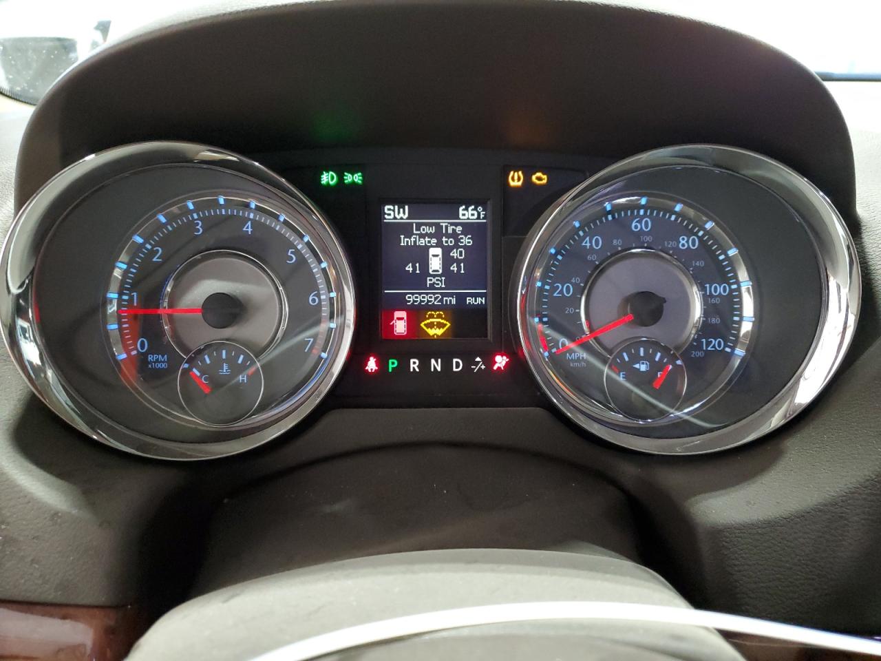 2014 Chrysler Town & Country Limited VIN: 2C4RC1GG3ER251812 Lot: 61462694