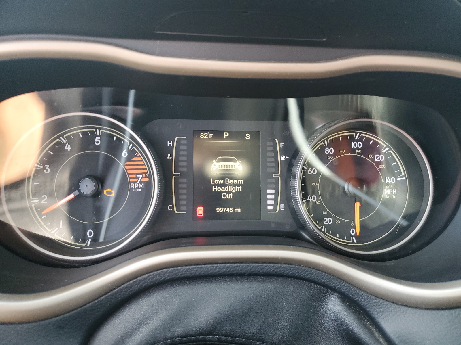 1C4PJMAB5GW367650 2016 Jeep Cherokee Sport