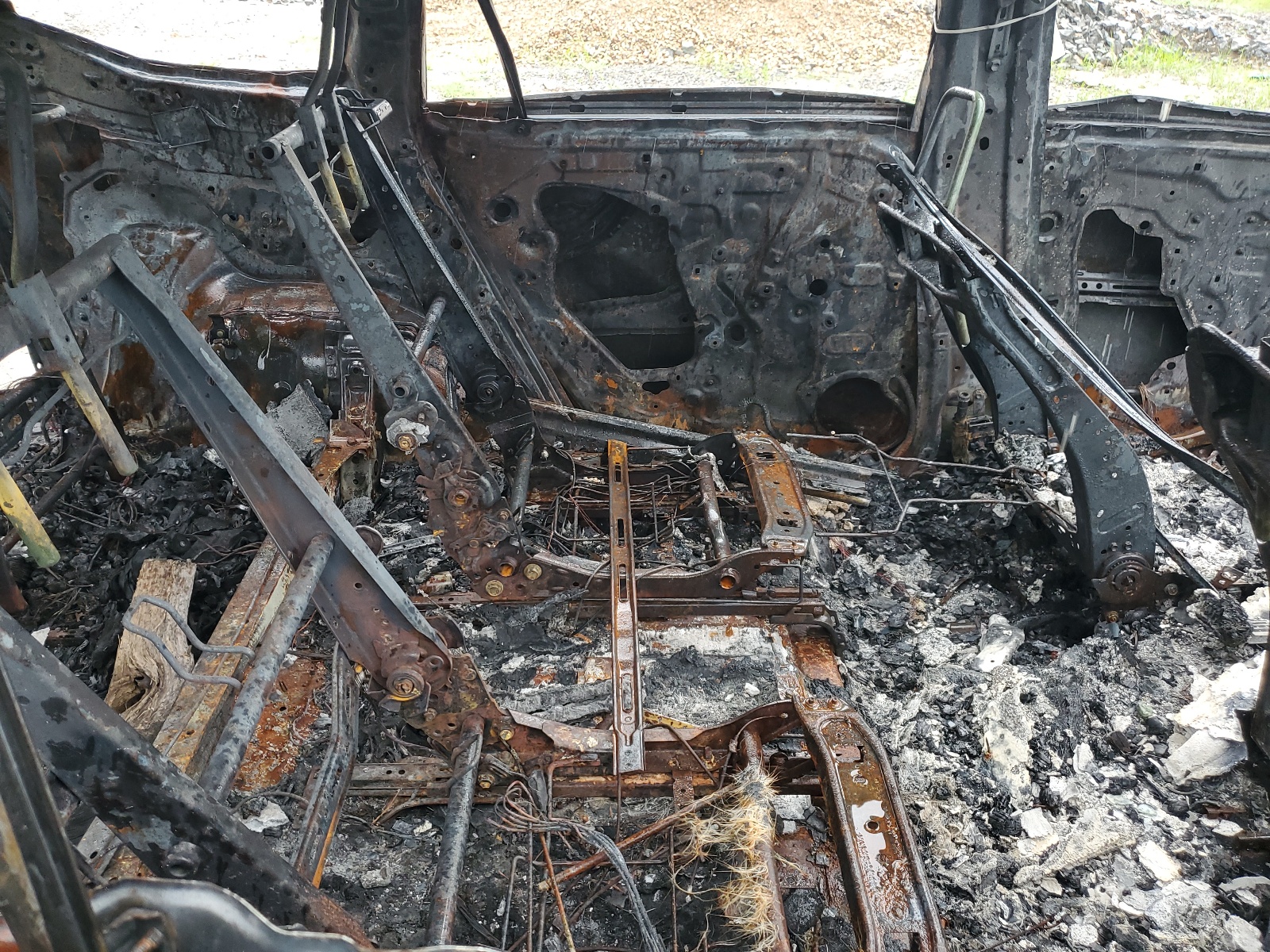 5TDGZRAH1MS515962 2021 Toyota Highlander Xle