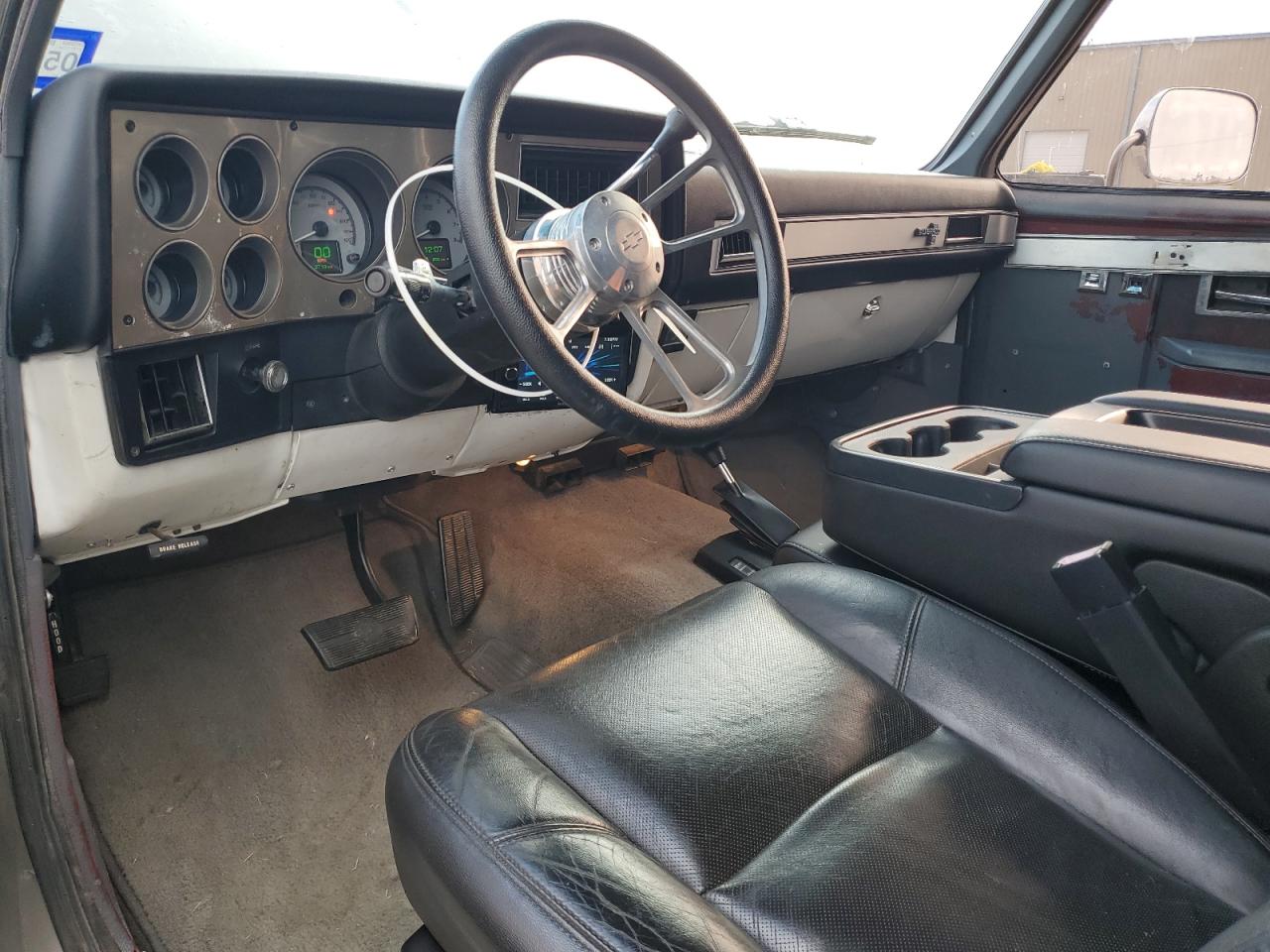 1988 Chevrolet Blazer V10 VIN: 1GNEV18K0JF161988 Lot: 64183604