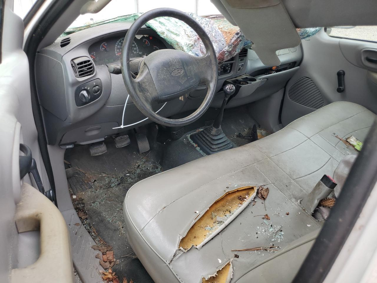 2000 Ford F150 VIN: 1FTZF1729YNA57430 Lot: 63050294