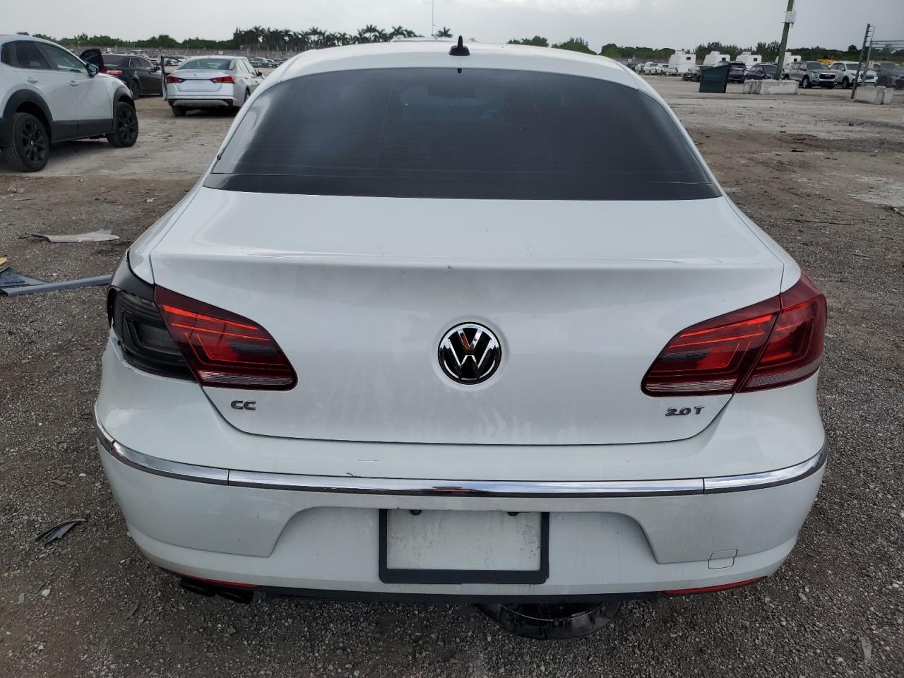 2016 Volkswagen Cc Base VIN: WVWBP7ANXGE504365 Lot: 65111114