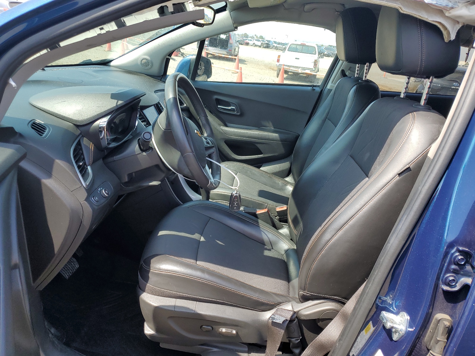 KL7CJLSB6LB330161 2020 Chevrolet Trax 1Lt