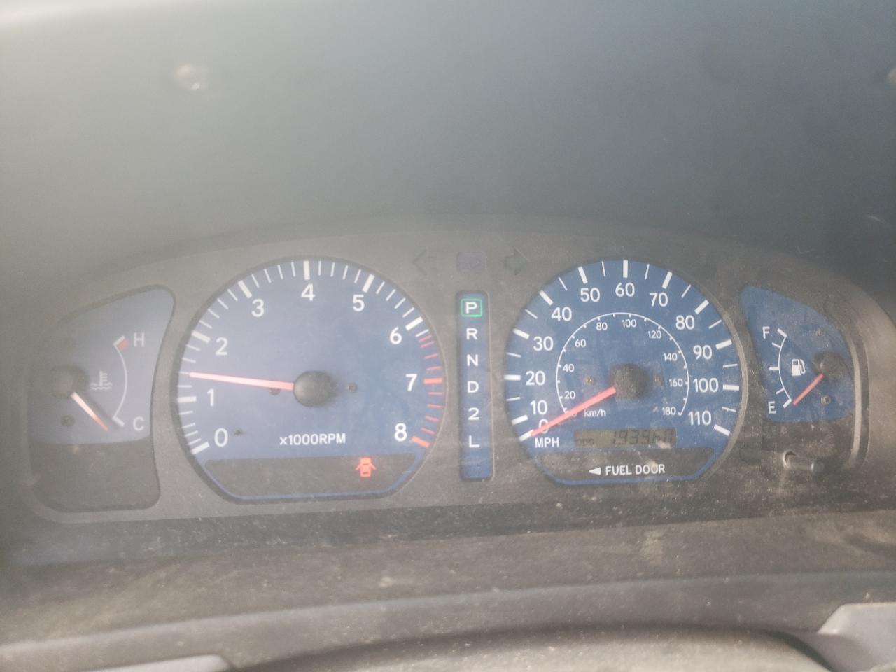 2002 Toyota Sienna Le VIN: 4T3ZF13C92U502649 Lot: 63317624