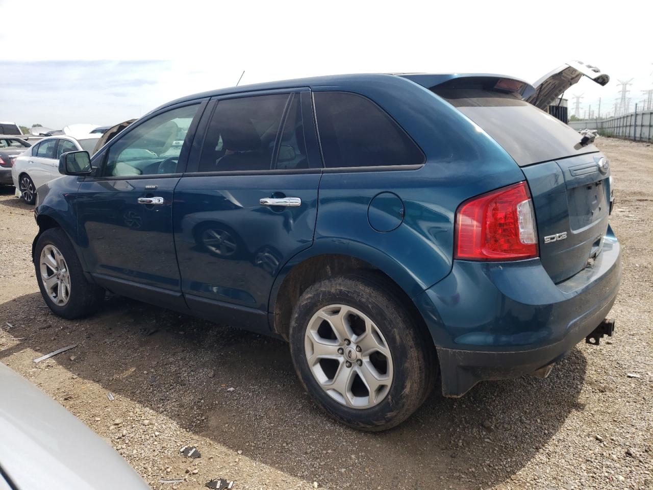 2011 Ford Edge - Image 2