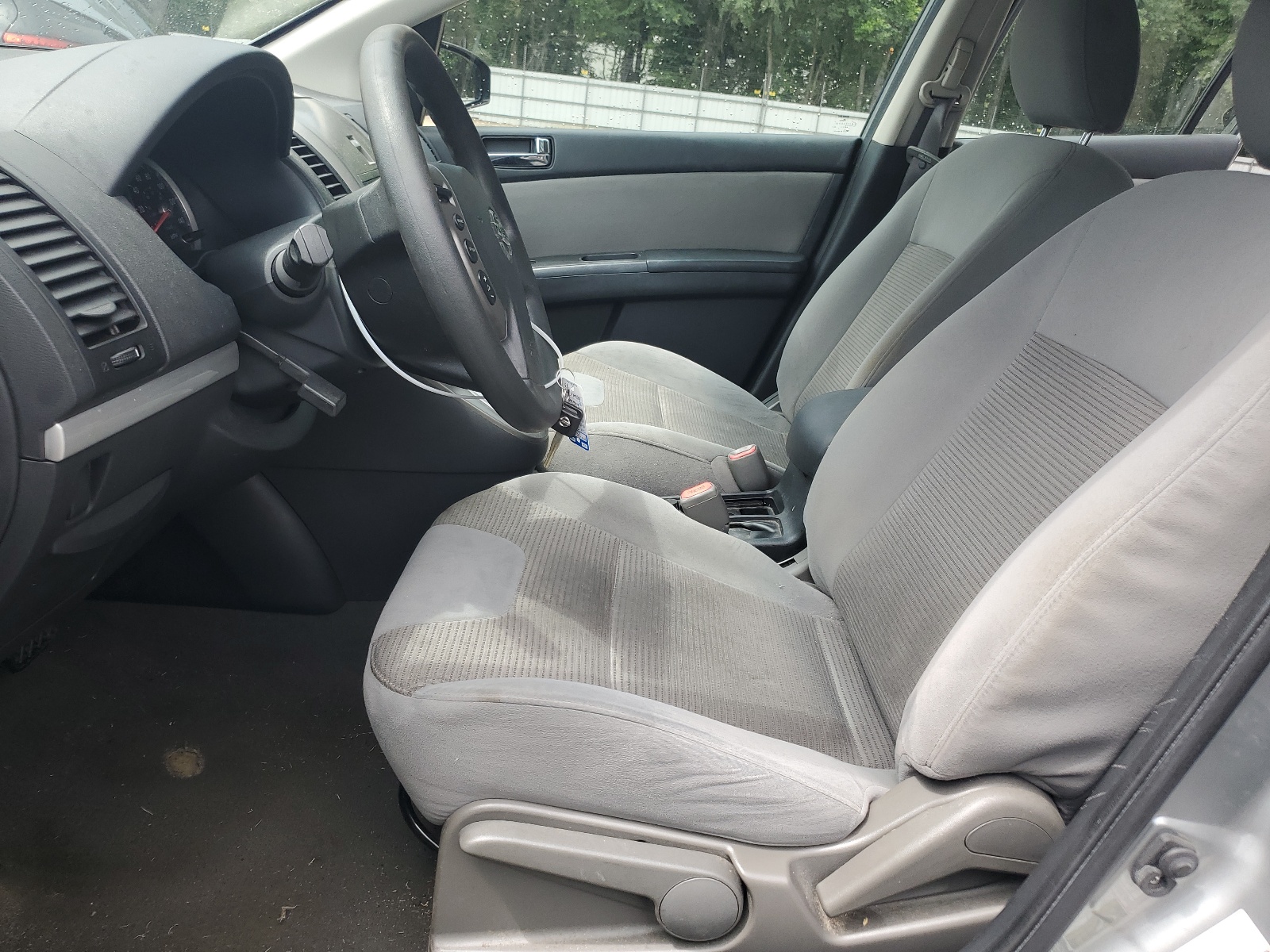 3N1AB6AP9AL718912 2010 Nissan Sentra 2.0