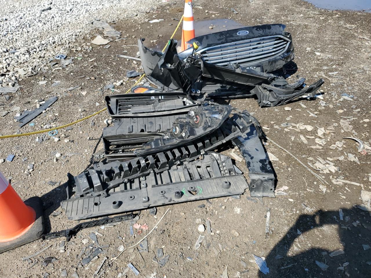 2018 Ford Fusion S Hybrid VIN: 3FA6P0UU8JR122146 Lot: 63727684