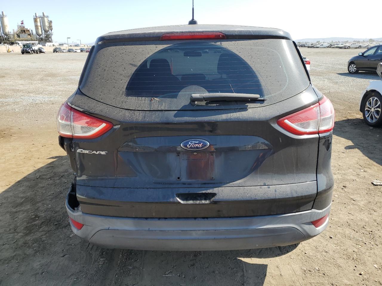 2014 Ford Escape S VIN: 1FMCU0F70EUD98618 Lot: 64824564