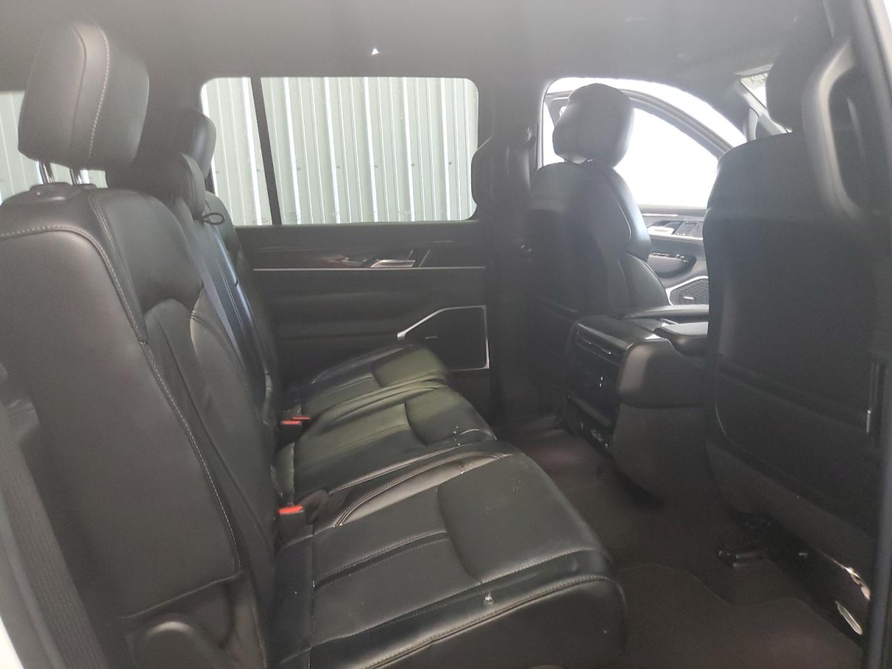 2022 Jeep Wagoneer Series Ii VIN: 1C4SJVBT1NS211360 Lot: 64627414