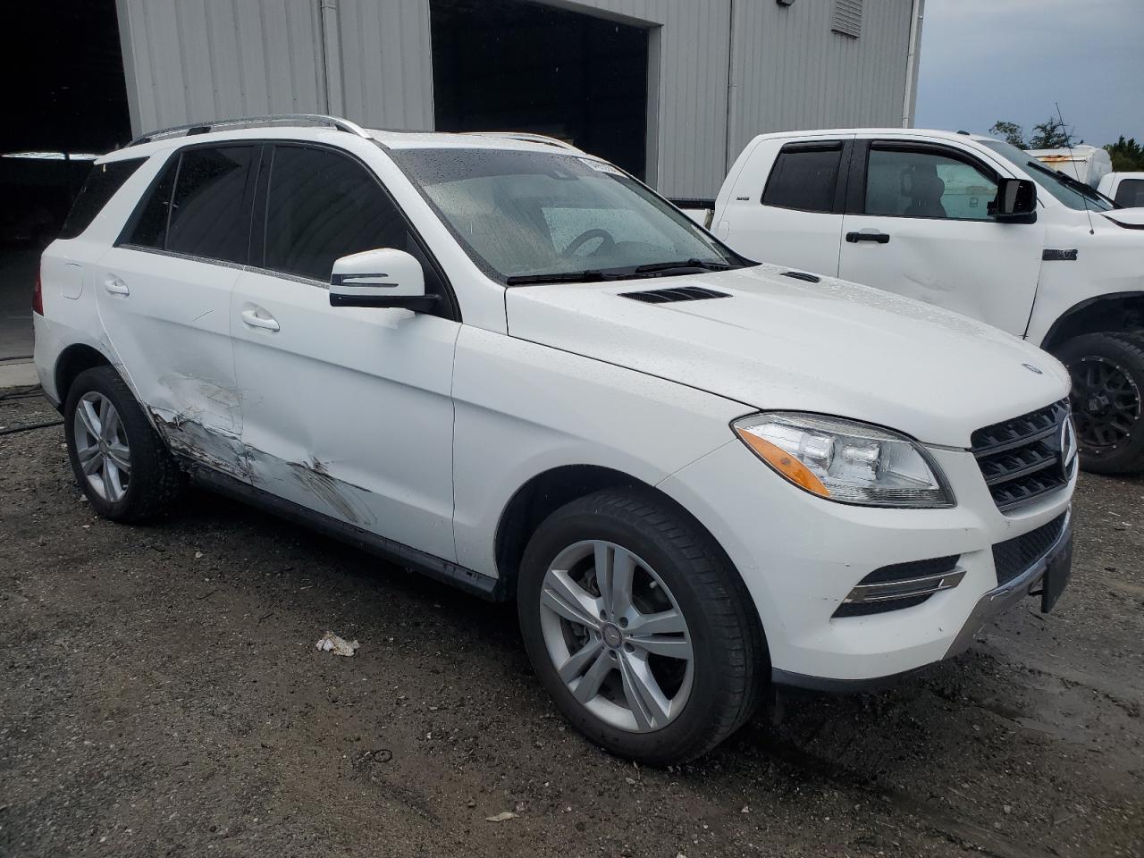 2015 Mercedes-Benz Ml 350 4Matic VIN: 4JGDA5HB7FA443407 Lot: 64663934