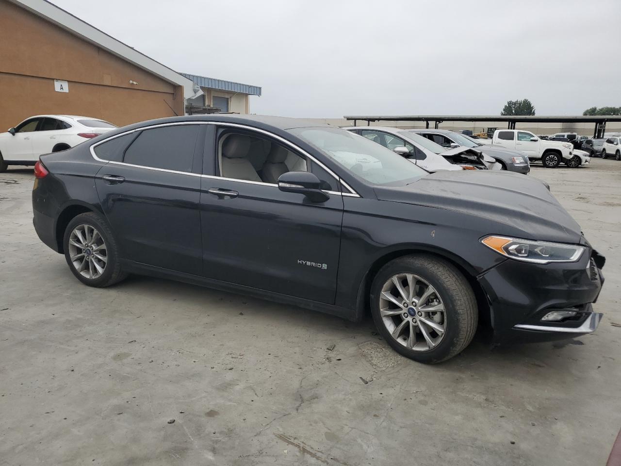 2017 Ford Fusion Se Hybrid VIN: 3FA6P0LU0HR163897 Lot: 62142834