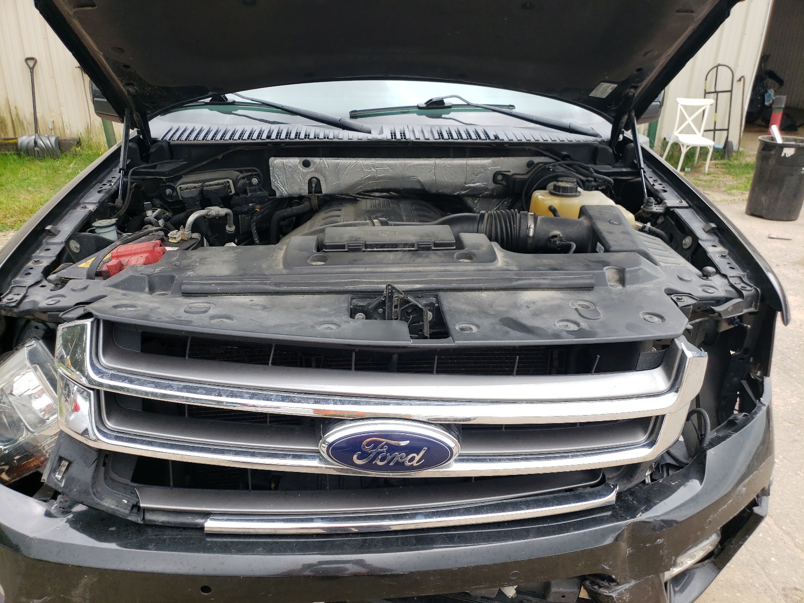1FMJU2AT8FEF00766 2015 Ford Expedition Limited