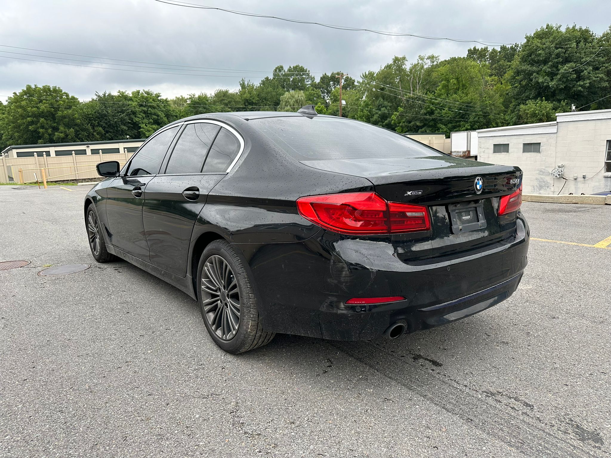 2019 BMW 530 Xi vin: WBAJA7C57KWW17359