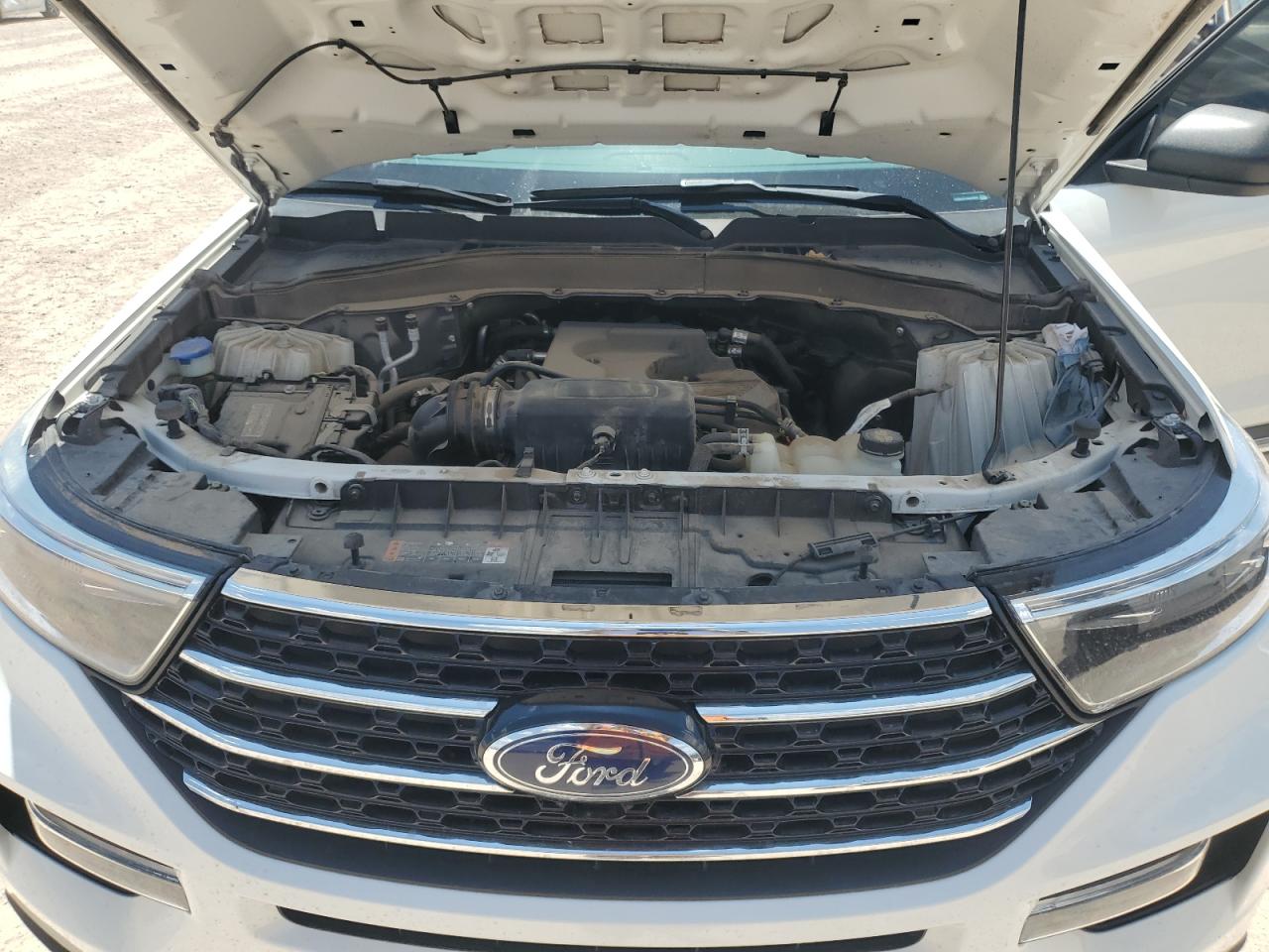 2020 Ford Explorer - Image 12