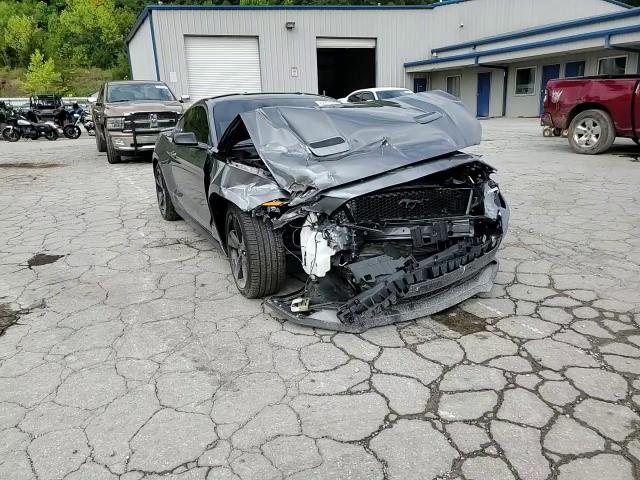 2021 Ford Mustang Gt VIN: 1FA6P8CF5M5126227 Lot: 62474624