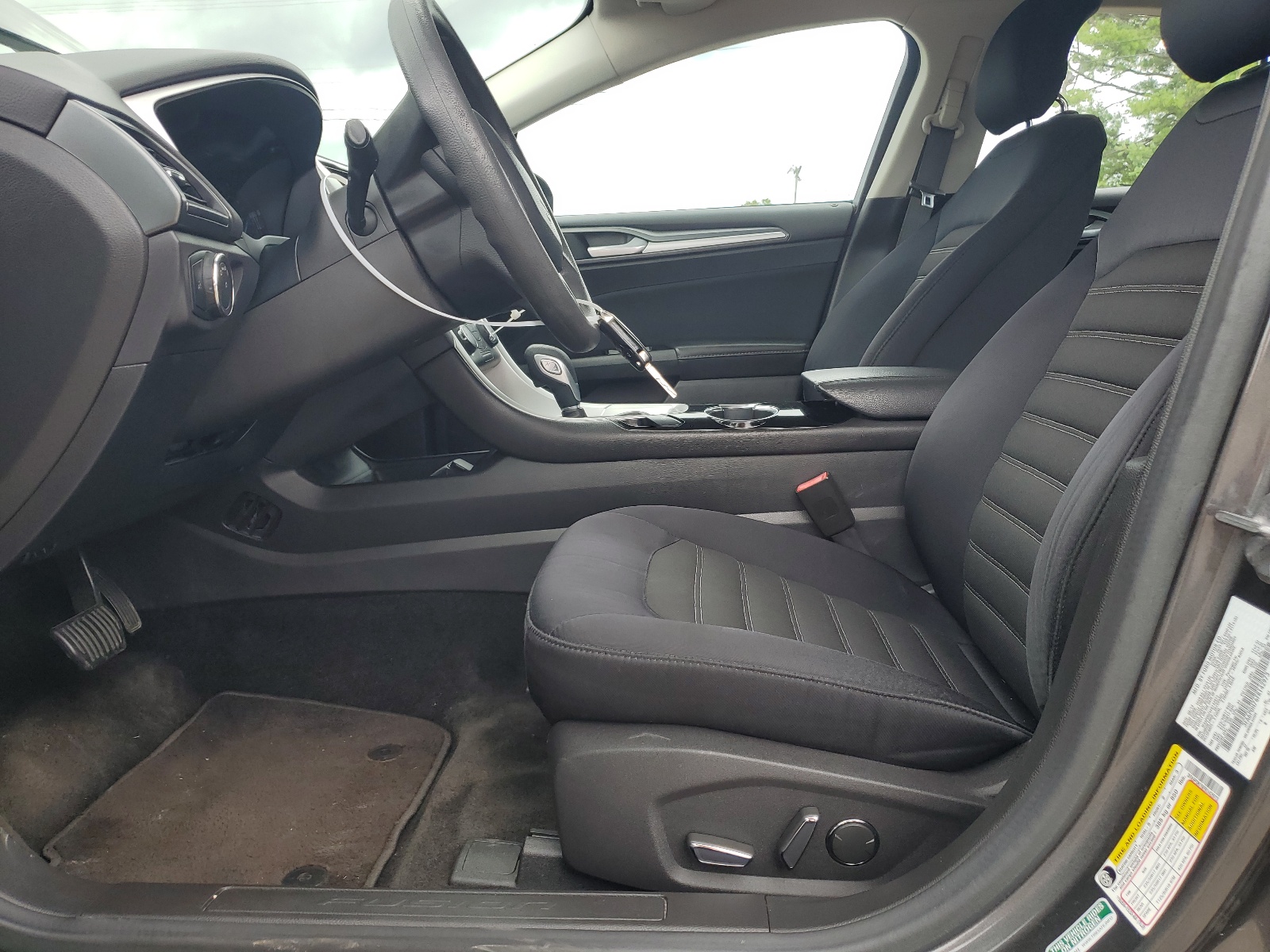 3FA6P0H76FR142973 2015 Ford Fusion Se