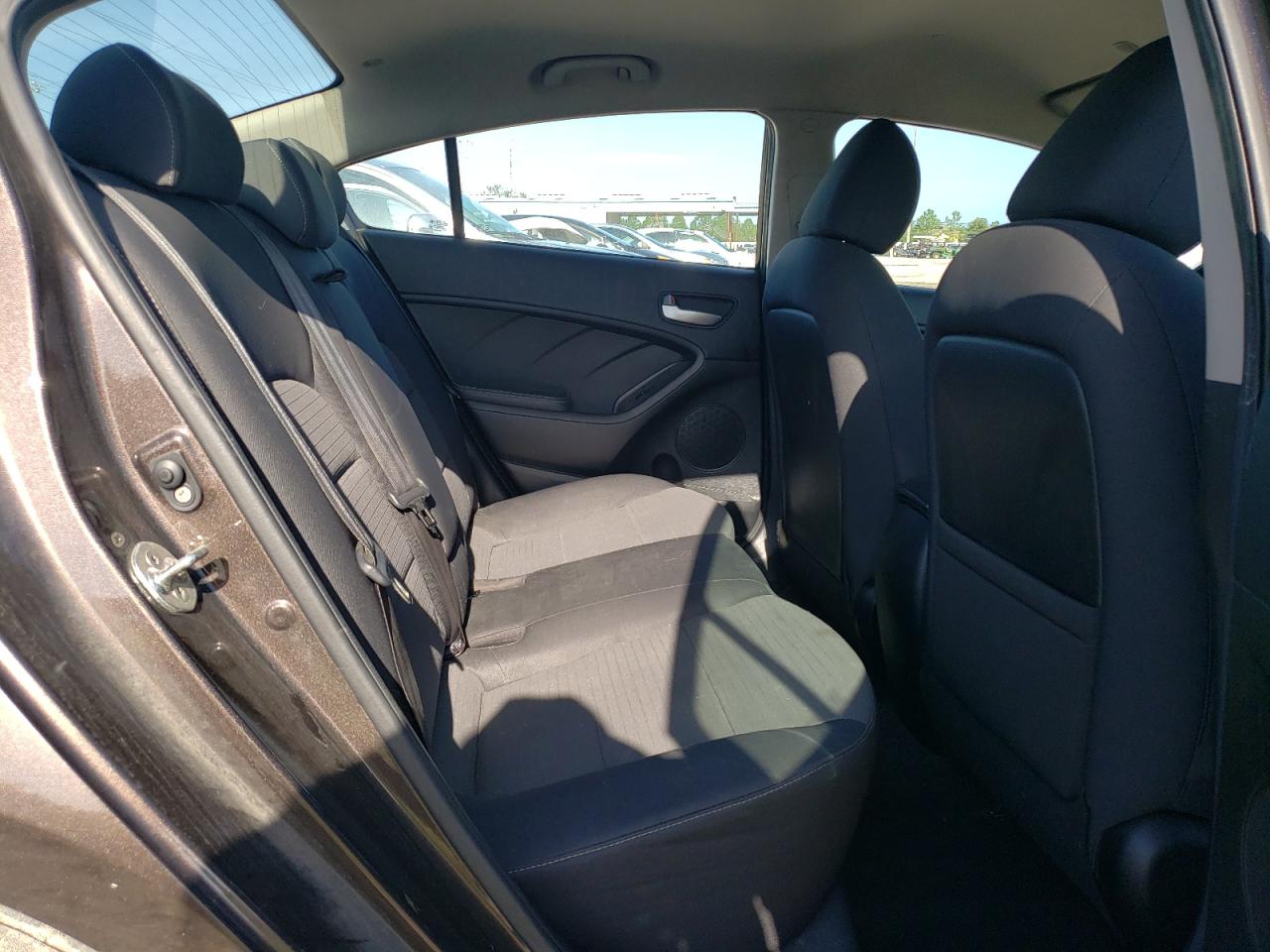 2018 Kia Forte Lx VIN: 3KPFL4A70JE217366 Lot: 62798304