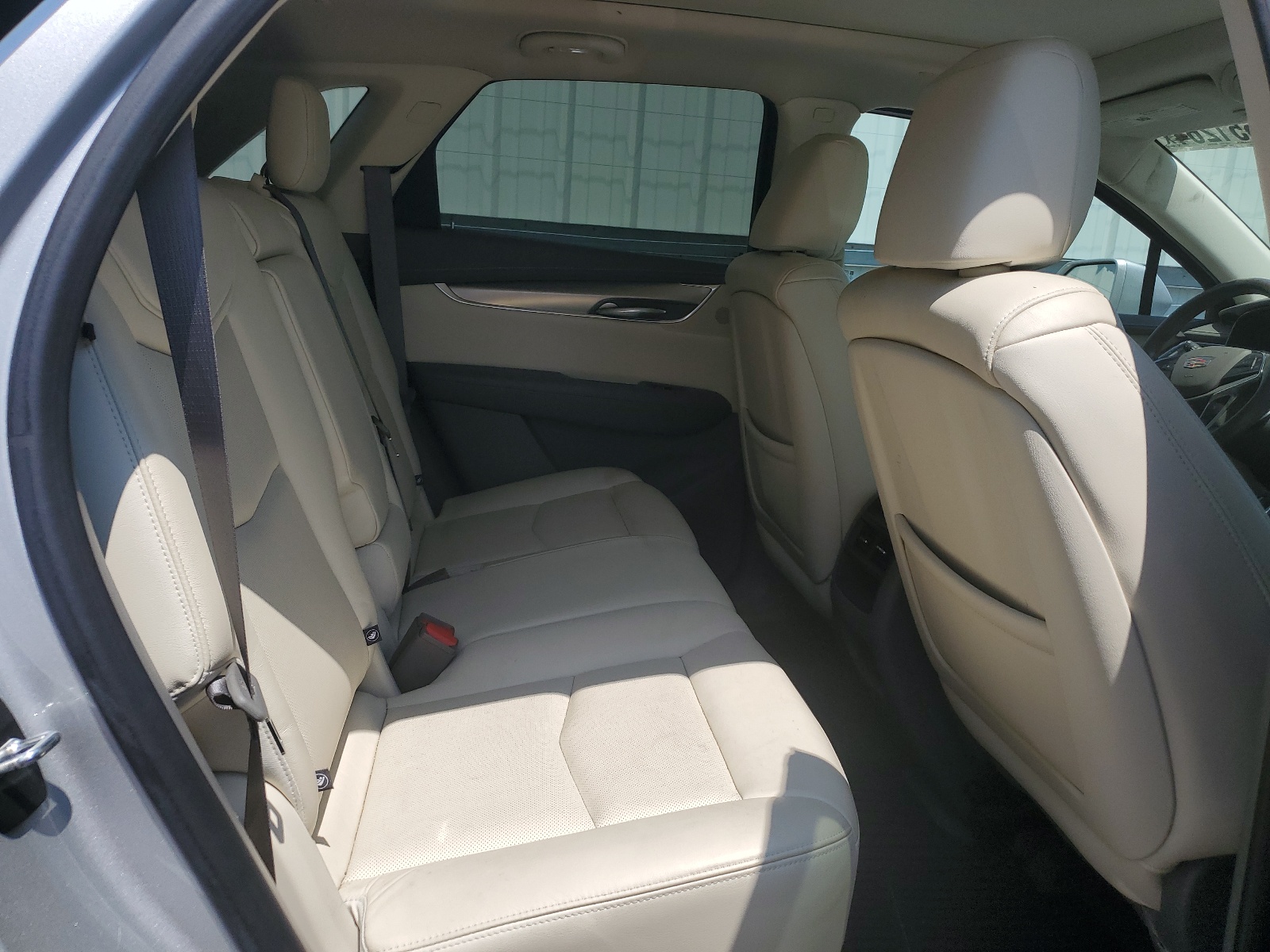 1GYKNCRS9JZ209602 2018 Cadillac Xt5 Luxury