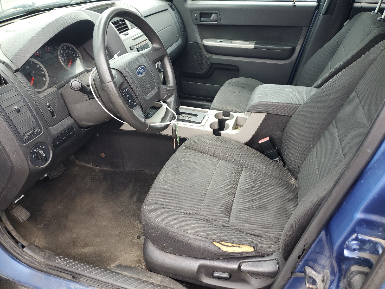 1FMCU0D73AKB91276 2010 Ford Escape Xlt