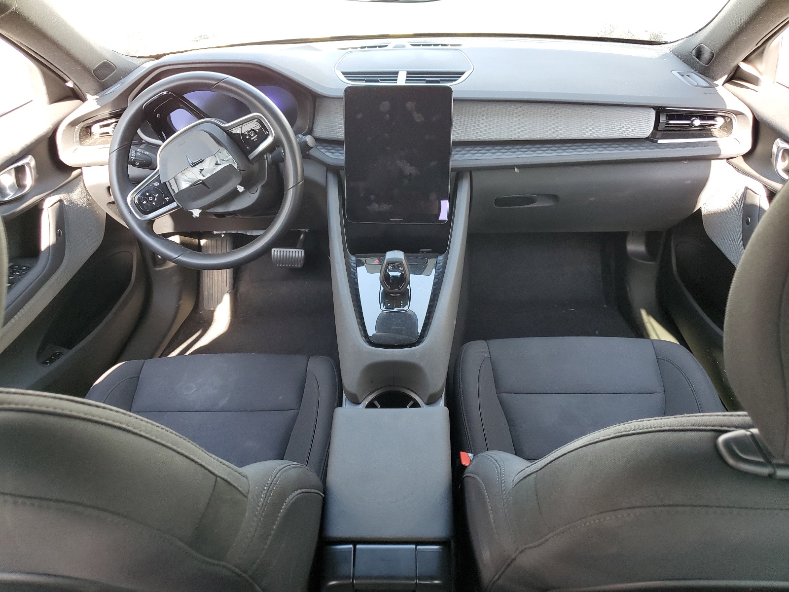 YSMEG3KA6PL123324 2023 Polestar 2