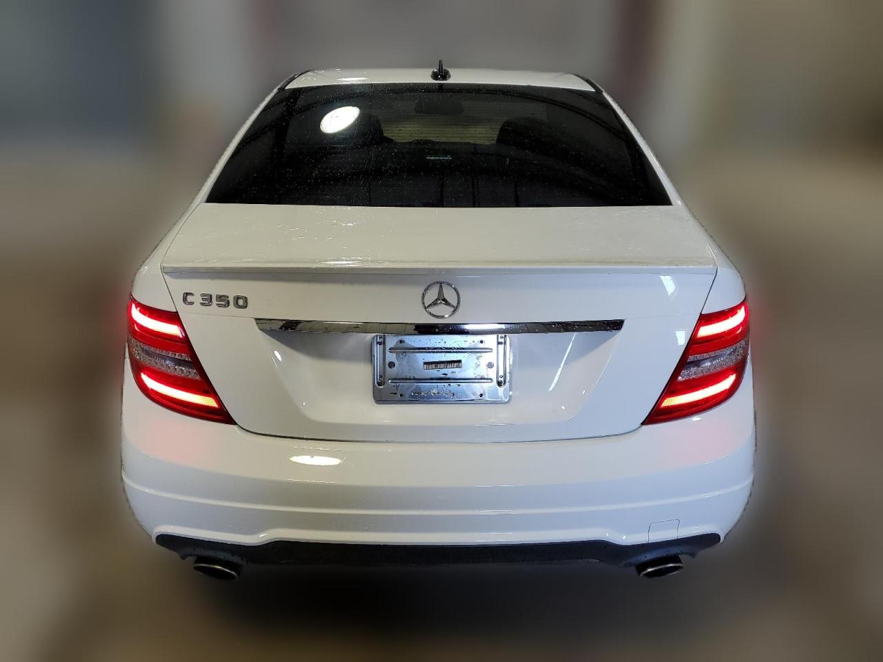 2013 Mercedes-Benz C 350 VIN: WDDGF5HB2DR271844 Lot: 61610124