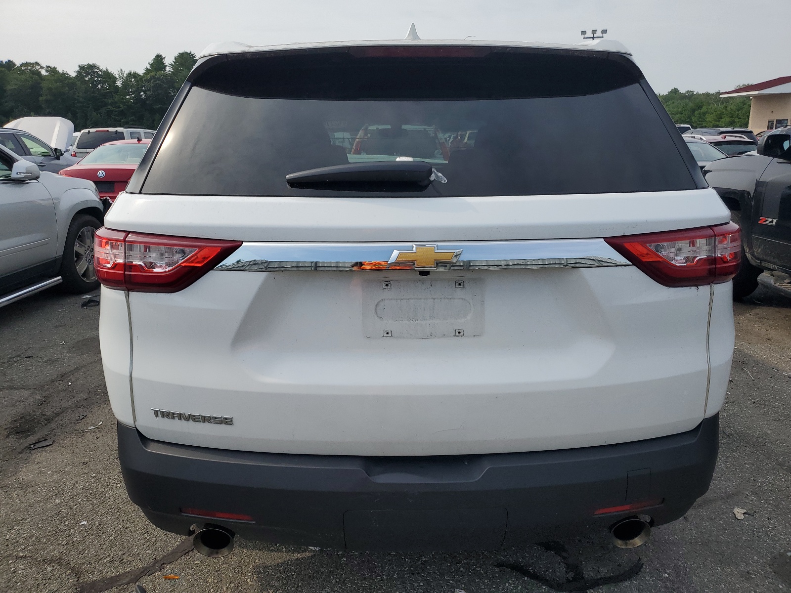 1GNERFKWXKJ312802 2019 Chevrolet Traverse Ls