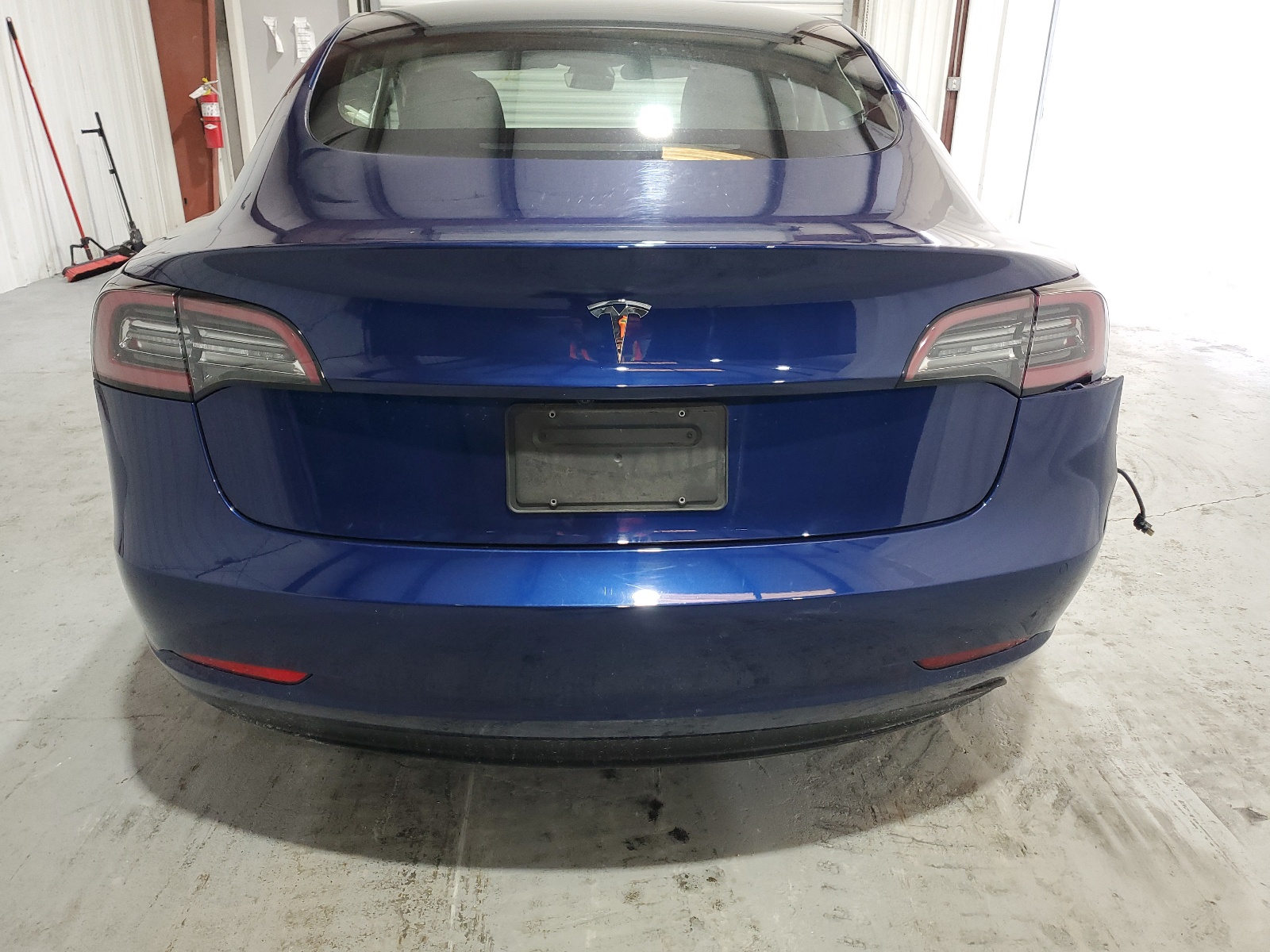 5YJ3E1EA3NF372592 2022 Tesla Model 3