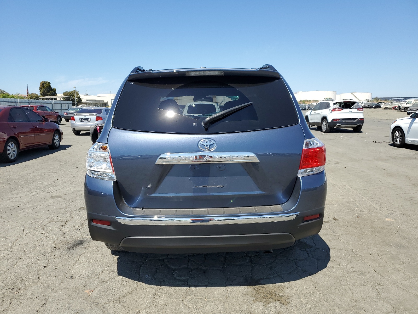 5TDZK3EH9BS035914 2011 Toyota Highlander Base