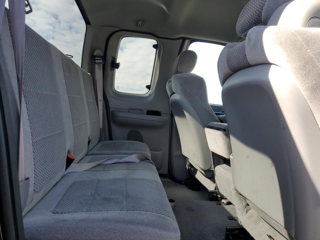 2002 Ford F150 VIN: 1FTRX17W22NB01226 Lot: 60760294