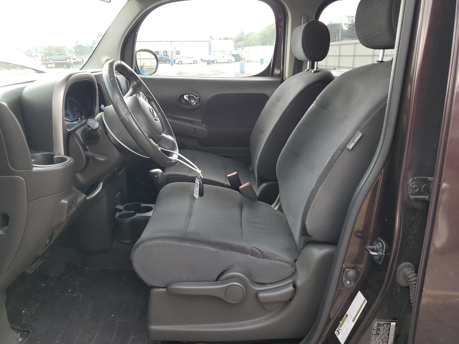 JN8AZ2KR5BT203571 2011 Nissan Cube Base