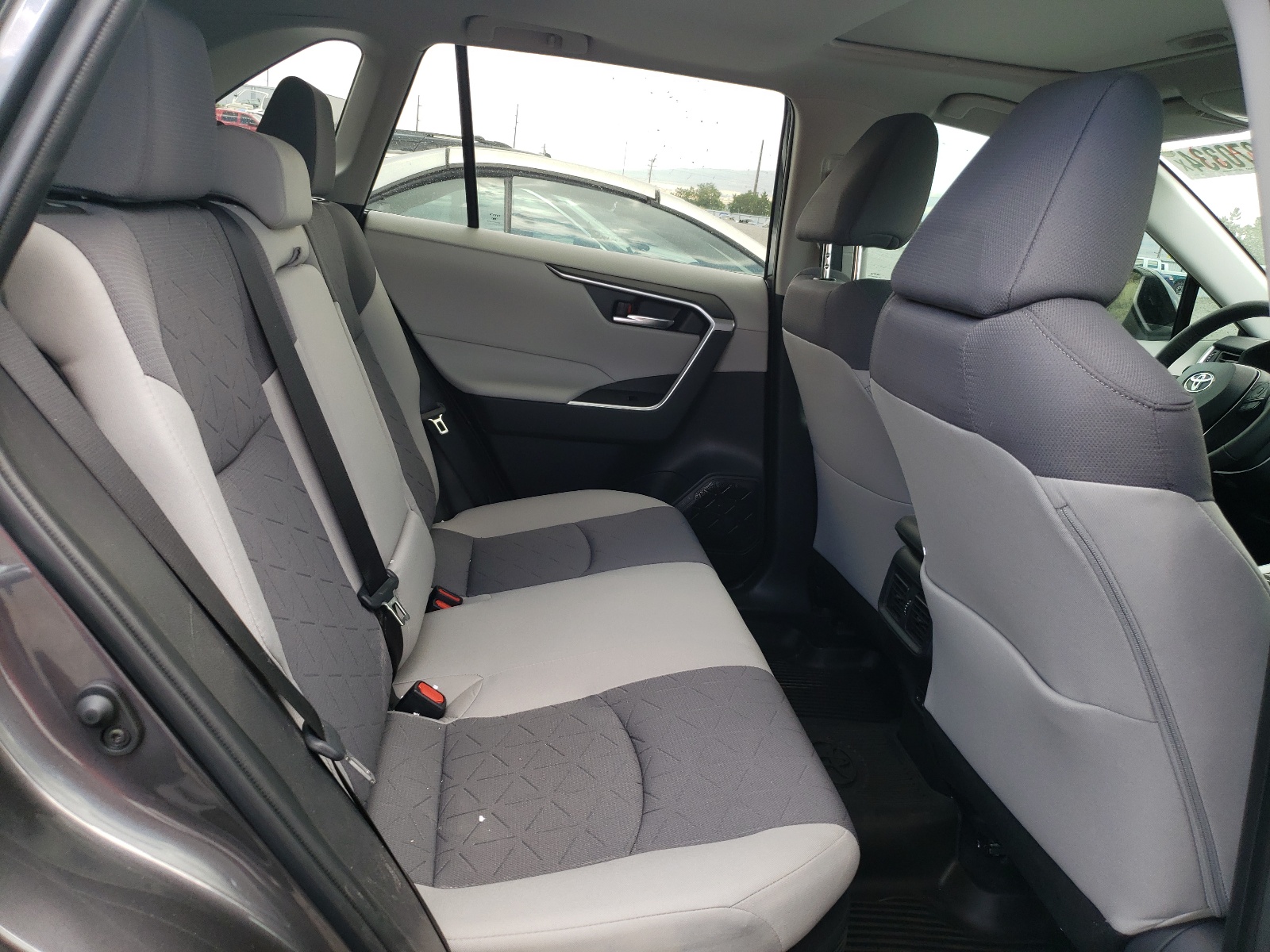 4T3RWRFV7RU127219 2024 Toyota Rav4 Xle