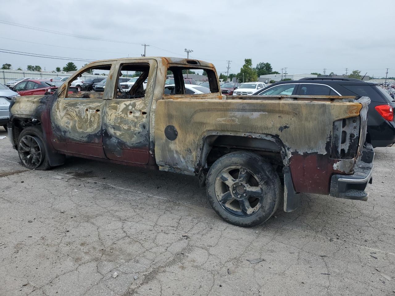 2014 GMC Sierra - Image 2