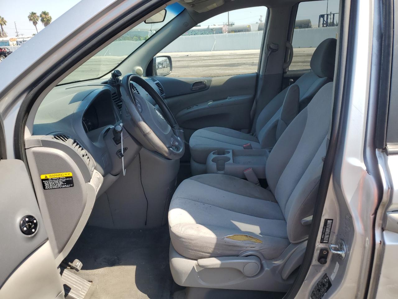 KNDMG4C73B6410532 2011 Kia Sedona Lx